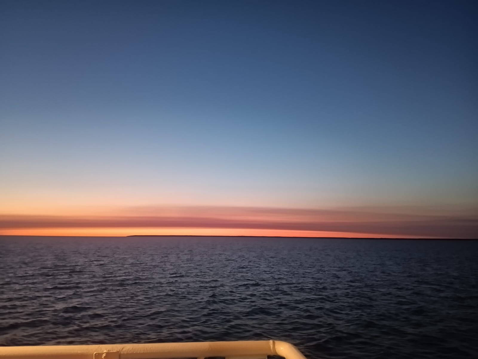 Hiiumaa ja päikeseloojang